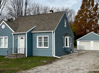 4463 Wilder Ct, Bay City, MI 48706