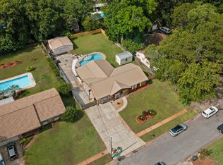 324 Parkway Pl, Fort Walton Beach, FL 32548