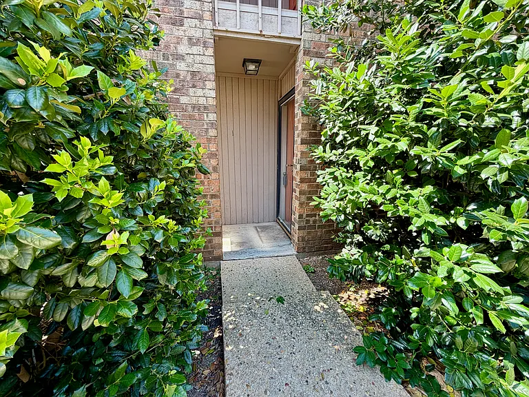 5148 Amesbury Dr #118 — Photo 2