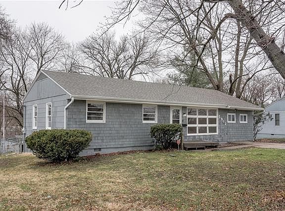 4th image of 5912 Englewood Ave