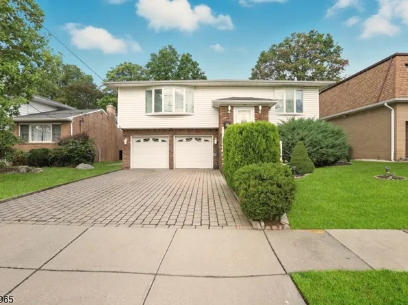 1174 Debra Dr, Linden City, NJ 07036