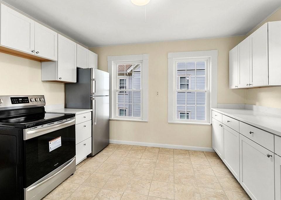 1st image of 69 Prospect Ave #2