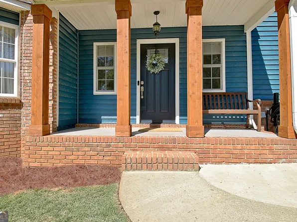1310 Yarborough Dr, Peachtree City, GA 30269