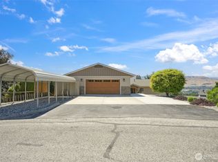 622 Vista View Pl, East Wenatchee, WA