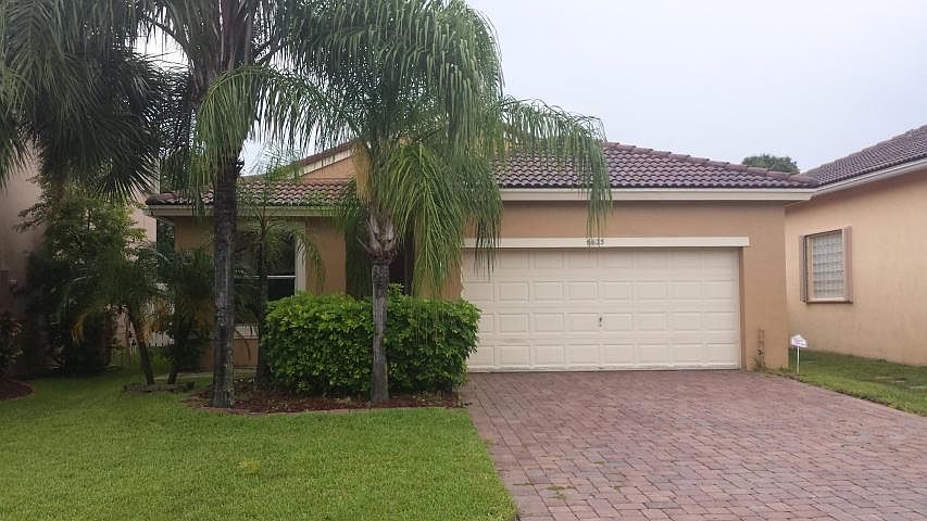 1st image of 6625 Lurais Dr