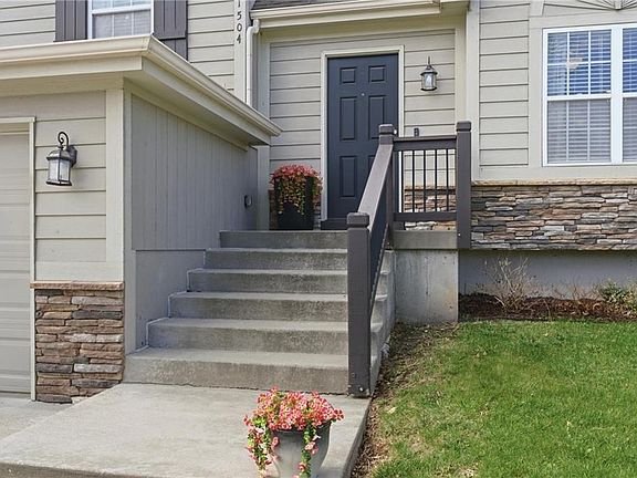3rd image of 11504 N Marsh Ave