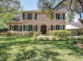 271 Stoney Creek Dr, Houston, TX 77024