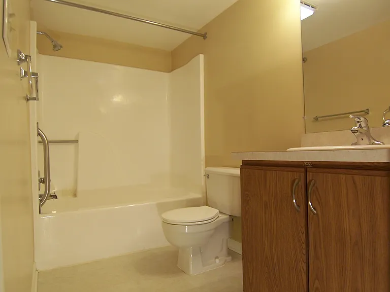 111 Fieldcrest St #205 — Photo 7