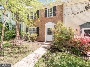 12337 Woodlawn Ct, Woodbridge, VA 22192