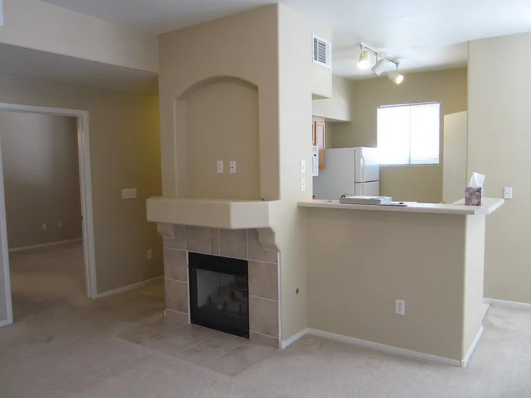 9050 W Warm Springs Rd #1081 — Photo 4
