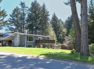 280 Glacier View Dr, Comox, BC V9M 1G5