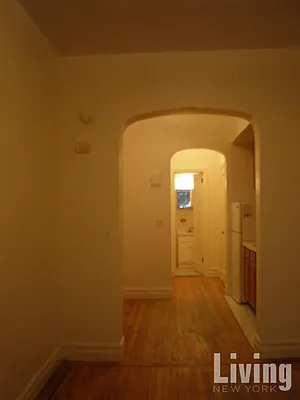 Rented by Living New York | media 25