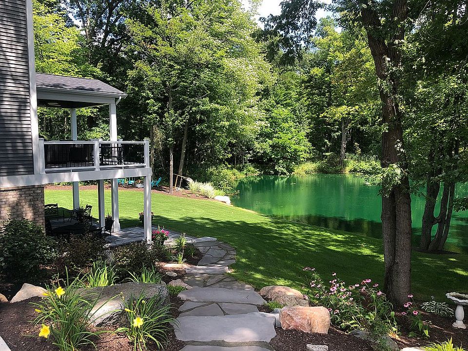 2nd image of 1933 Elkridge Cir