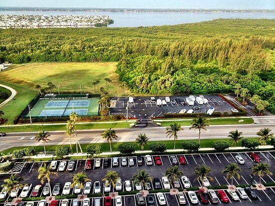 4th image of 9500 S Ocean Dr #Penthouse 04