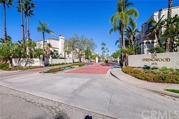 1st image of 2931 Plaza Del Amo