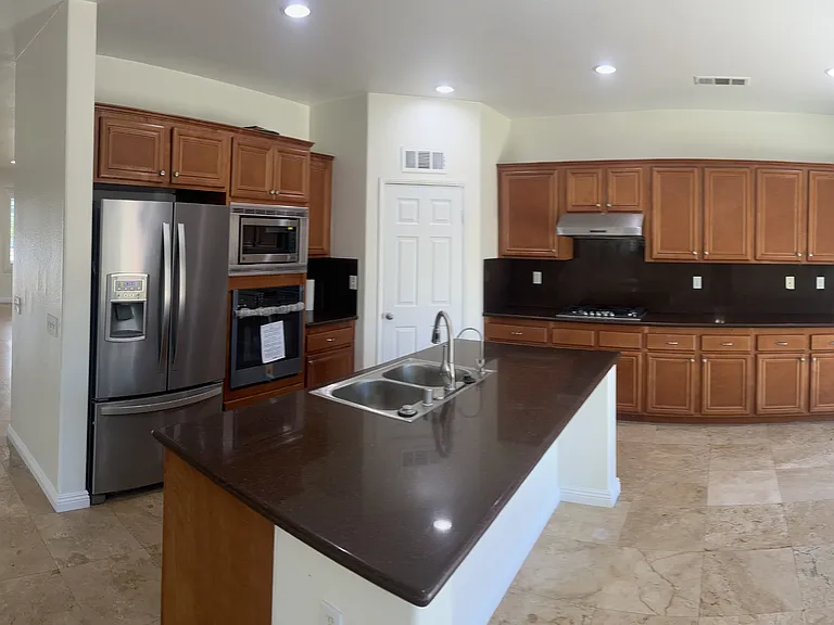 13862 Camp Rock St — Photo 4