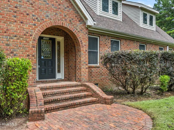 1744 Rooks Road, Atkinson, NC 28421
