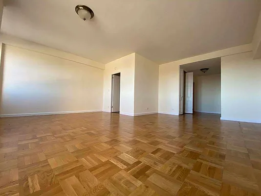 Rented by Bond New York | media 2