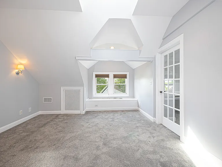 3 Highland Rd #B — Photo 8
