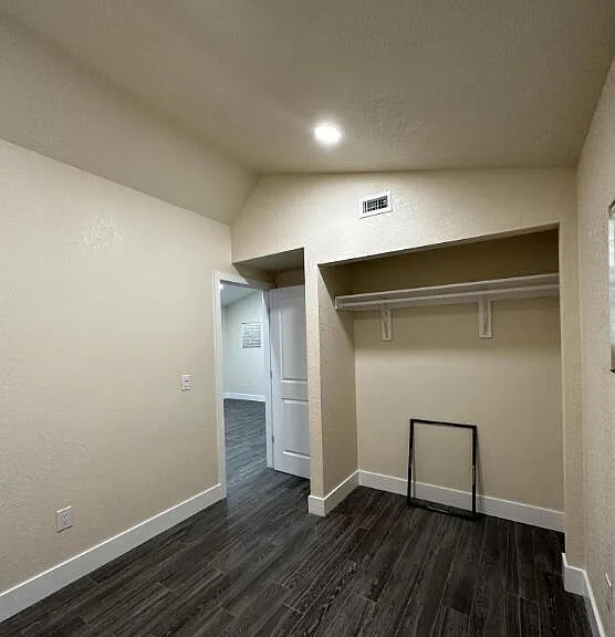 1153 Carlton Dr #A — Photo 4