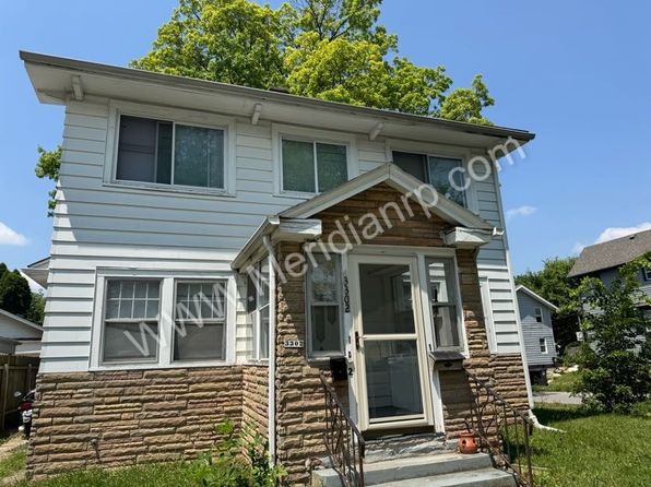 3302 S Harrison St #1