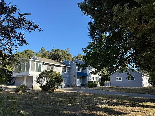 1109 3rd Ave Photo 1