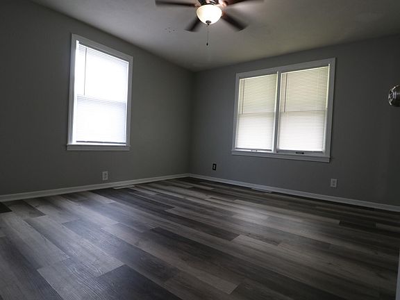 5th image of 1324 N 5th St