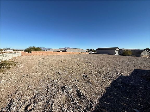 2nd image of 4040 N Tee Pee Ln