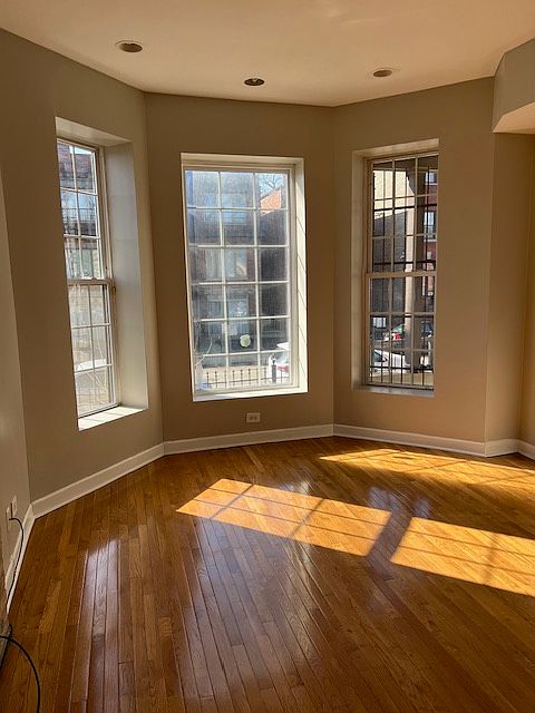 1st image of 2724 W Lexington St #1