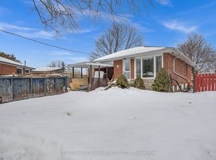 28 Furlong Ct, Toronto, ON M1J1Y8