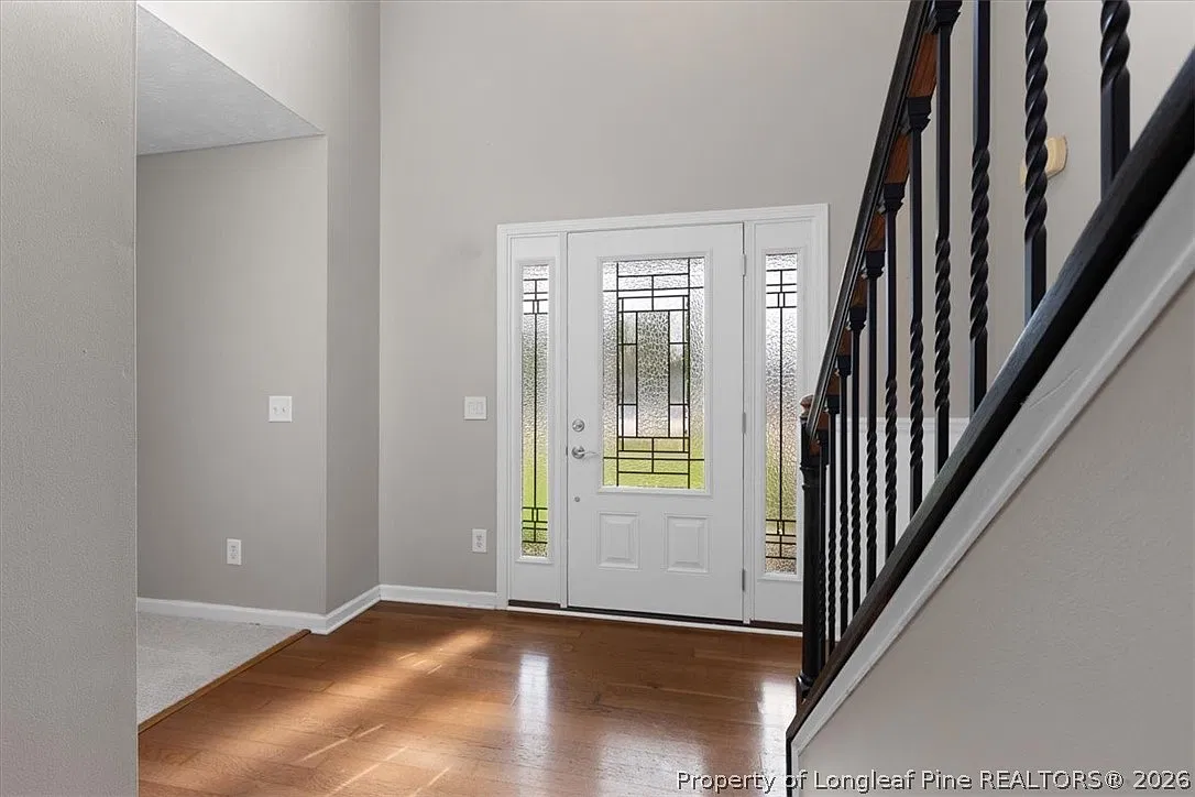 5 bed, 3.5 bath, 2802 sqft, $2,500 — Photo 3
