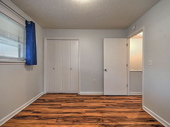 5th image of 449 Eastley Ct APT 5