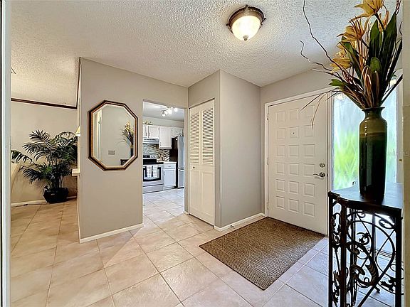 5th image of 2983 Elder Ct #1