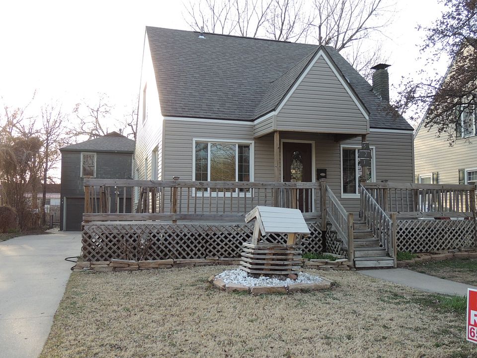 Home has brand new siding!