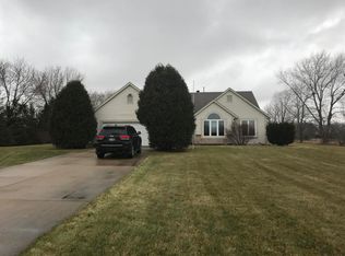 8810 Bay Filly Ln, Racine, WI 53402