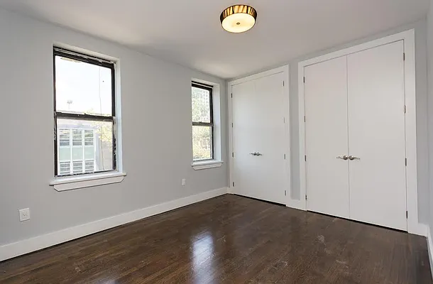 Rented by Clove Realty LLC | media 40