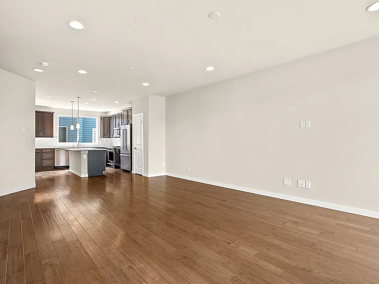 14655 35th Ct NE — Photo 11