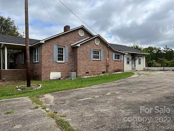 3rd image of 2583 S Lynwood Dr