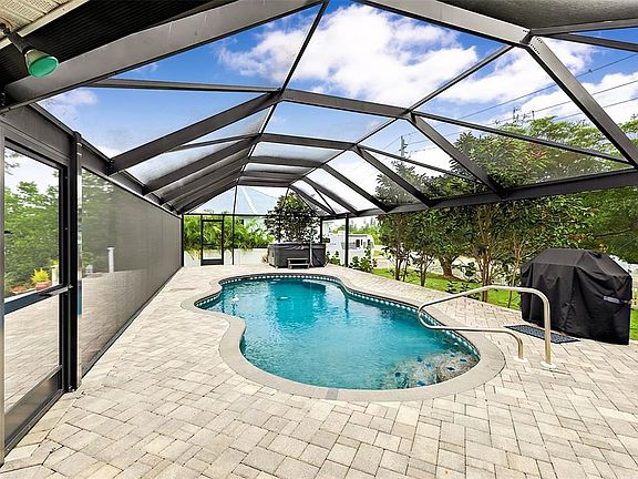 5th image of 614 RIO VILLA DRIVE