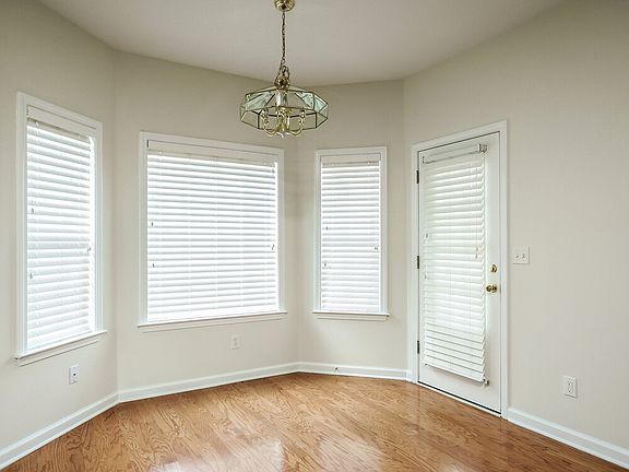 5th image of 935 Nesting Wood Cir W
