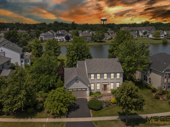 1639 Brower Pl, Sycamore, IL 60178