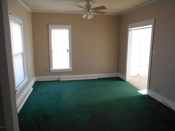 4th image of 114 Lincoln St