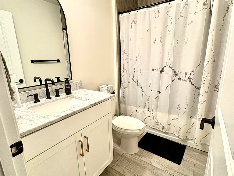 12 Plaza Rd #56 — Photo 20