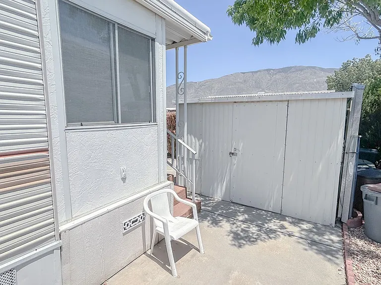 1389 Sierra Dr — Photo 7
