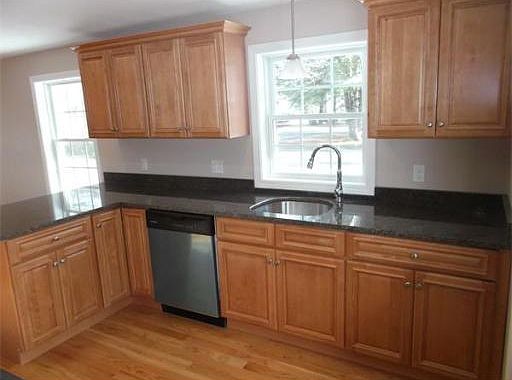 5th image of 73 Carver Dr
