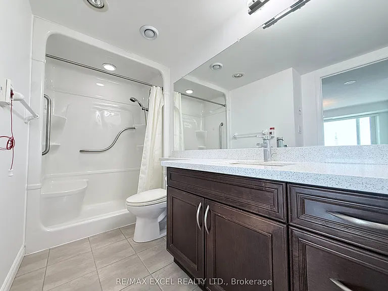 2020 McNicoll Ave #607 — Photo 5