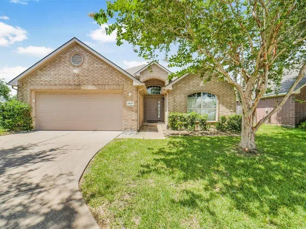 19254 Dillsbury Ct, Katy, TX 77449