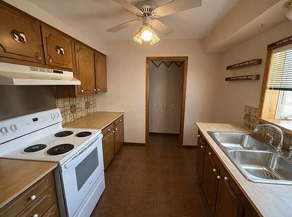 5th image of 9135 Perrill Rd