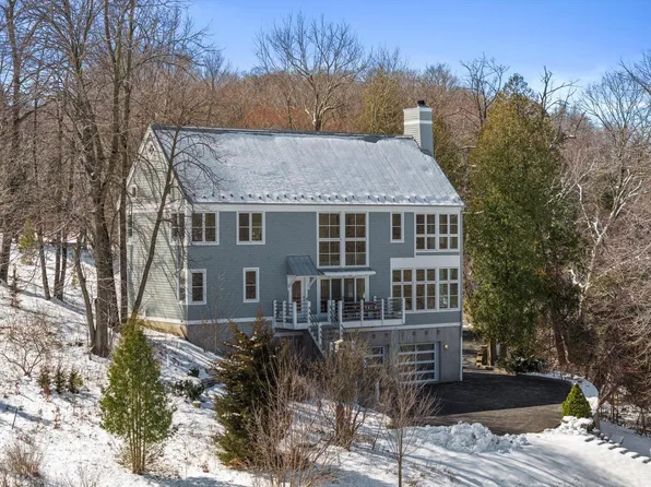 4780 Lakefield ROAD, Cedarburg, WI 53012