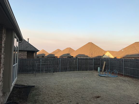 5th image of 15708 Hatterly Ln